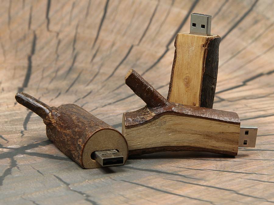 Holzast USB Speicherstick flach