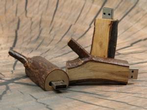 Holzast USB Speicherstick flach