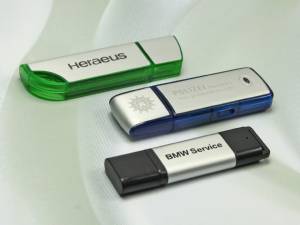 USB Sticks mit Logo - Individuelle Werbegeschenke, Werbemittel und Werbeartikel für Wiederverkäufer