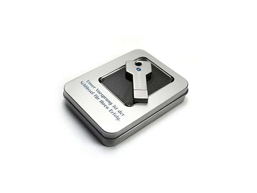 Schlüssel USB-Stick aus Metall mit gedrucktem Logo in Metallbox Geschenkverpackung