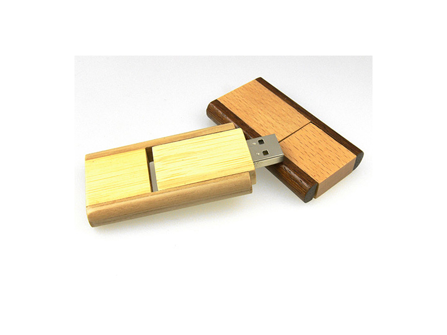 Holz USB Stick mit Gravur nachhaltig