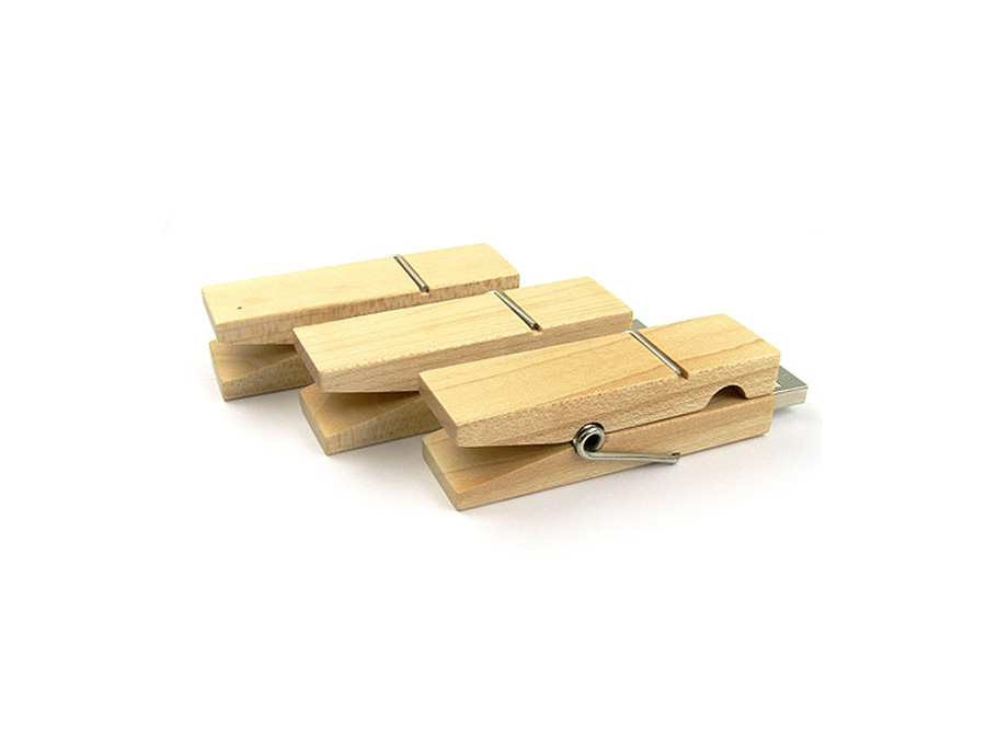 Hochwertiger Holz USB-Stick als Wäscheklammer