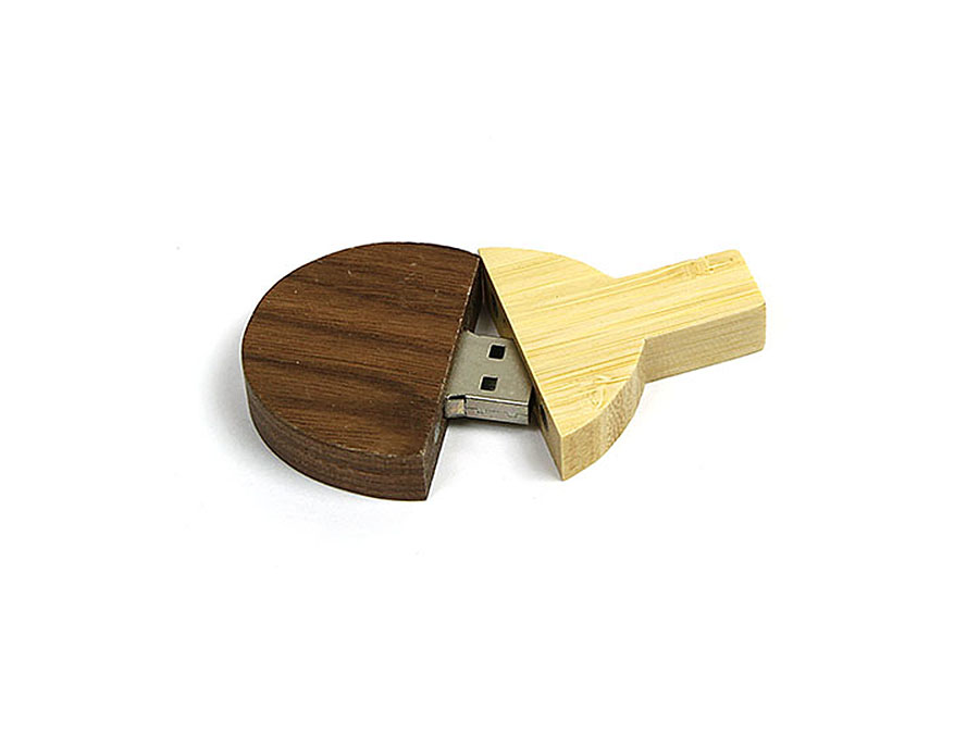 Tischtennisschläger aus Holz mit Logo