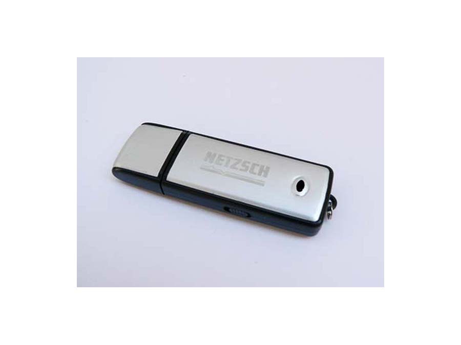 NETZSCH Werbeartikel USB-Stick mit graviertem Logo