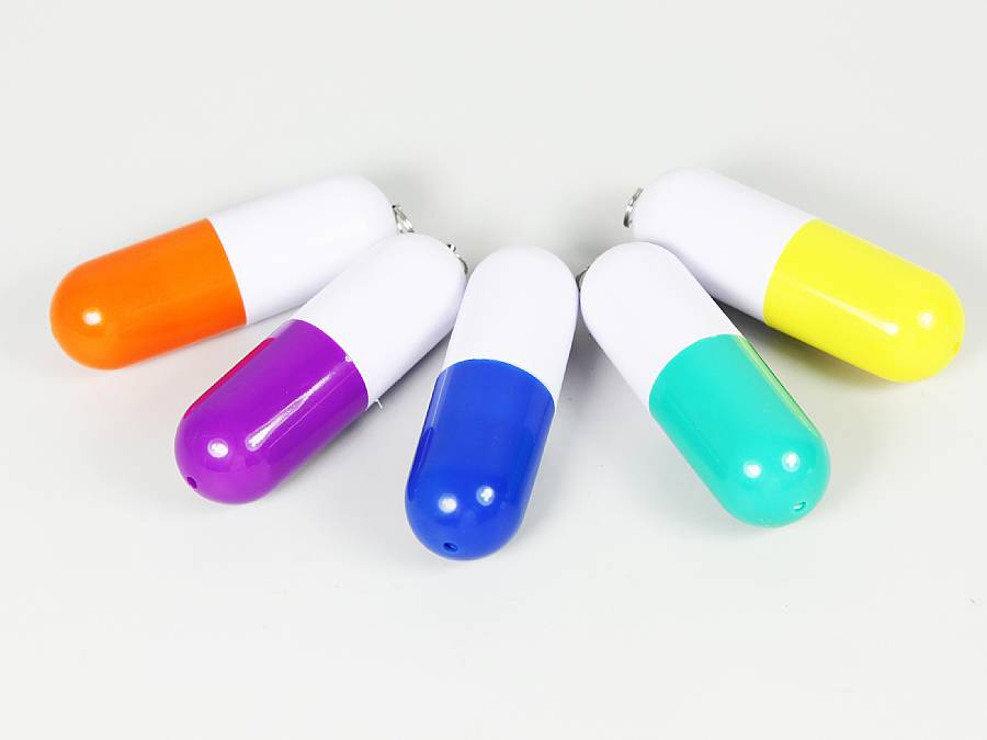 usb capsule bunt mit logo