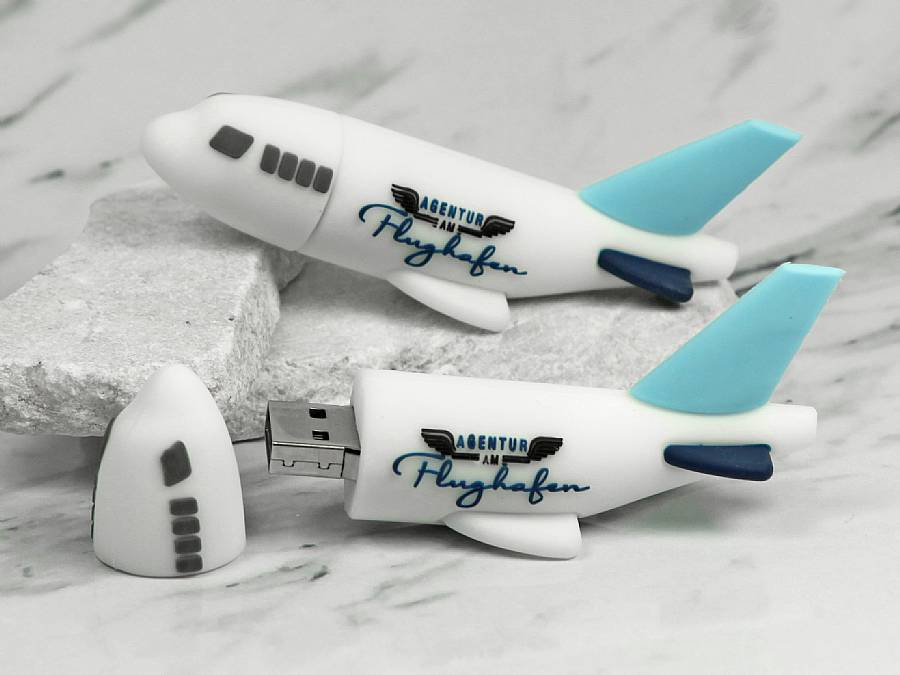 usb stick flugzeug transport reisen urlaub werbung