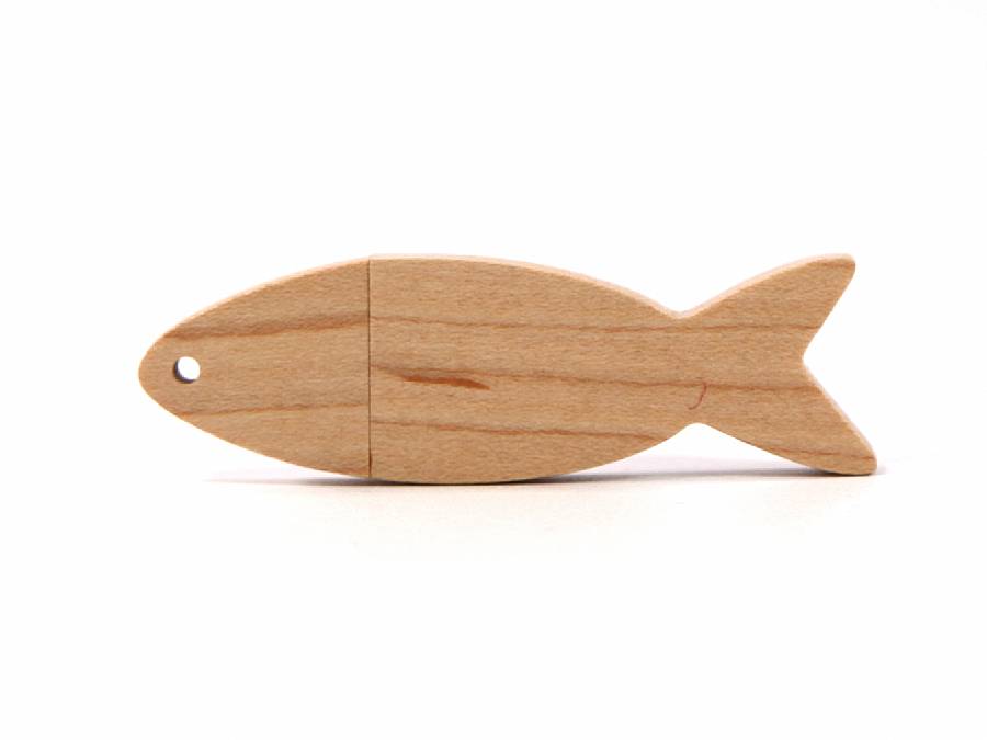 usb stick holz fisch