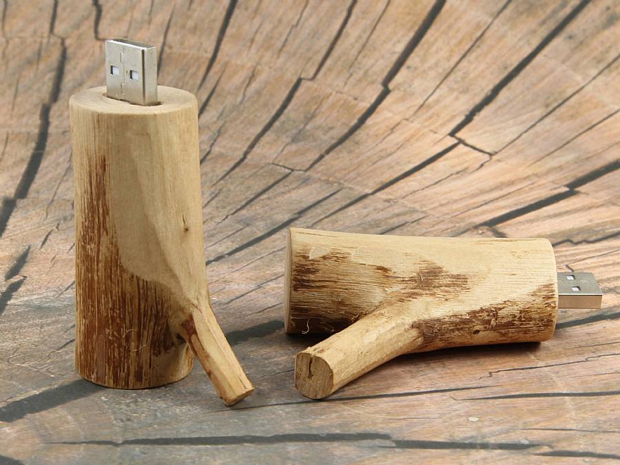 usb stick holzast hell werbeartikel