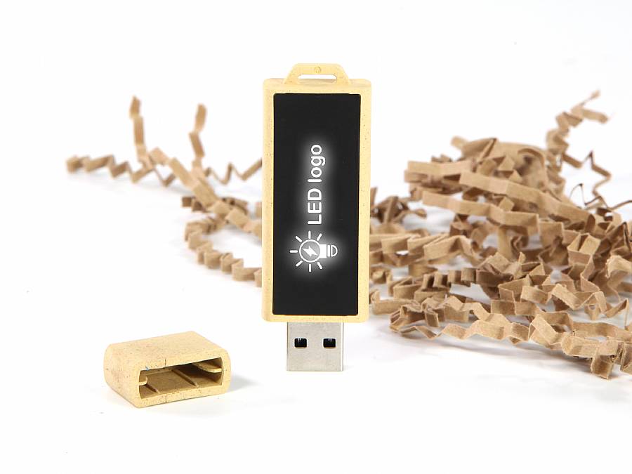USB-Stick aus Weizenstroh mit LED-Symbol und Platz für individuelles Logo. Ideal für umweltbewusste Werbeaktionen.