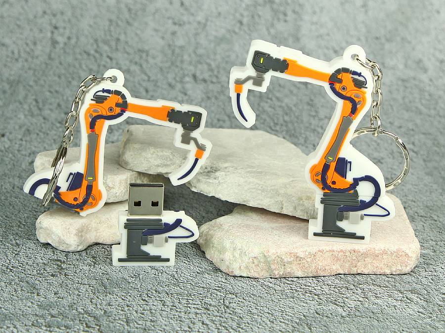 usb stick maschine roborter fabrik arbeit individuell