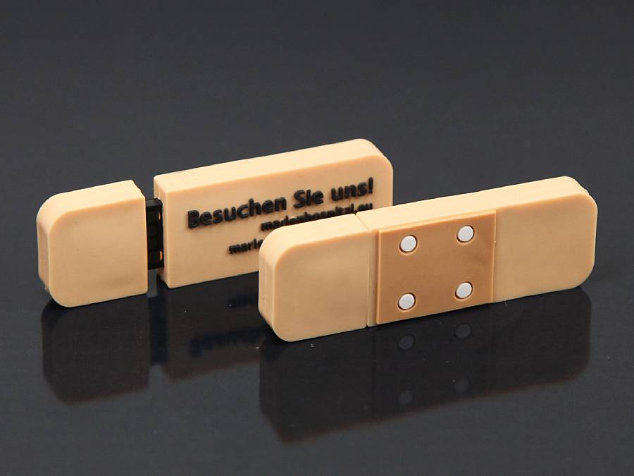 usb stick pflaster klein arzt wunde krankenhaus