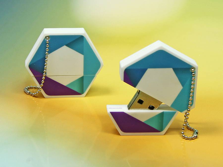 USB-Stick Sonderform Digitaldruck Kundenreferenz Farben
