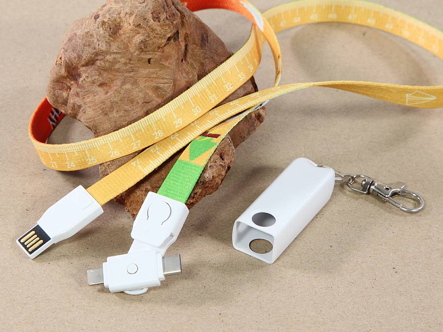 Lanyard Ladekabel mit Karabiner und Umhängeband