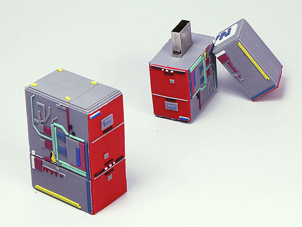 Automat Maschine mit Schaltungen und Schaltkreise und Logo als individueller USB-Stick