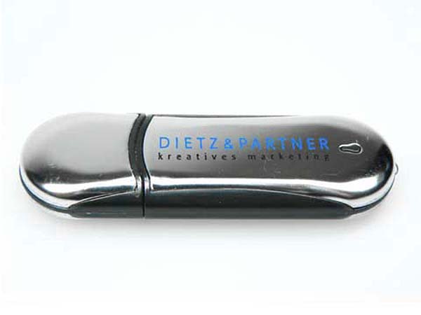 Dietz und Partner Werbegeschenk USB-Stick mit einfarbigen Logo bedruckt