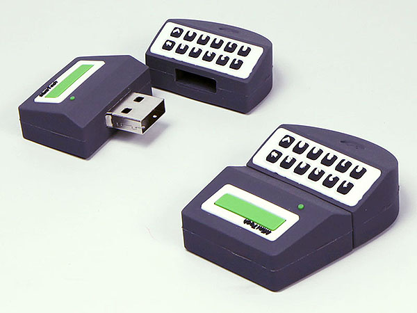Maschine mit Tasten zum schreiben und Beschriften mit Logo als USB-Stick