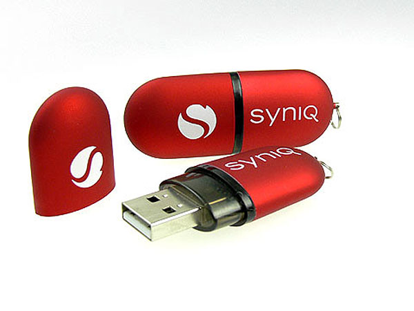 syniq kunststoff usb stick werbewirksam mattierte oberflaeche