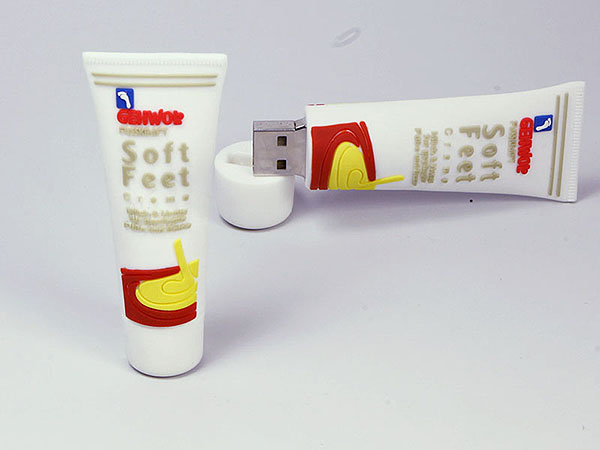 Tube Verpackung von gewohl mit USB-Stick in Sonderform