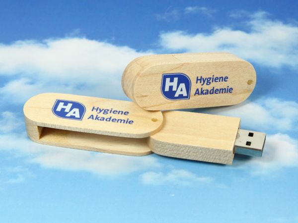 usb stick holz hell ausklappbar logo blau