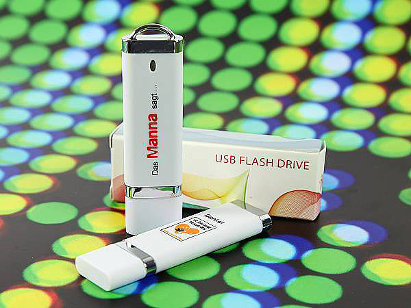 USB-Stick aus Kunststoff mit Logodruck