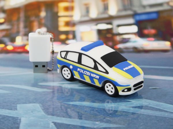 USB-Stick Einsatzfahrzeuge Kundenreferenz