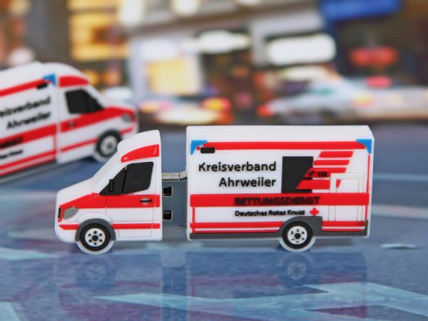 USB-Stick Einsatzfahrzeuge Kundenreferenz