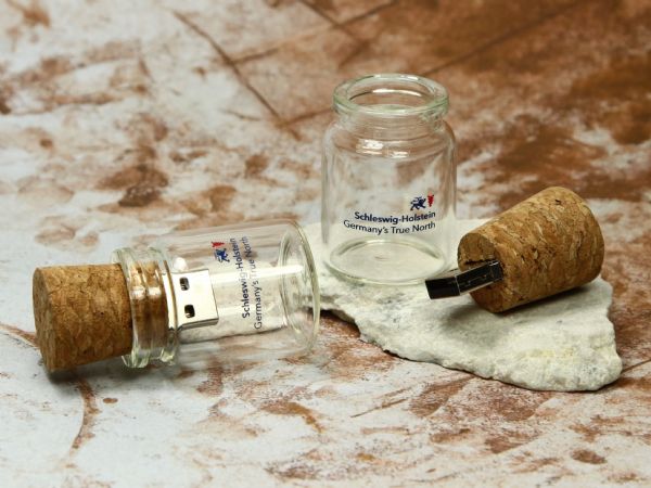 USB-Stick Flaschenpost Kork Kundenreferenz