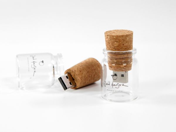 USB-Stick Flaschenpost Kork Kundenreferenz
