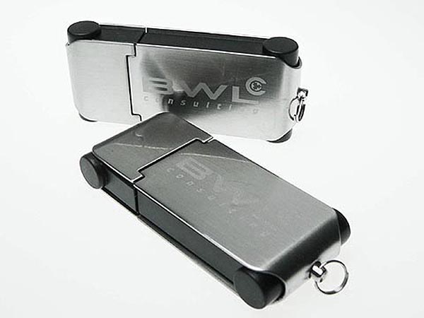 Werbemittel Metall USB-Stick mit graiertem BWL Logo