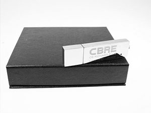 Massiver Metall USB-Stick mit Geschenkbox mit Gravur