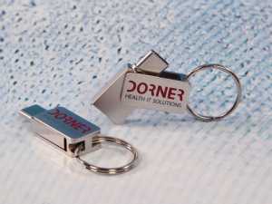 USB-Stick im Metall-Design mit individuellem Druckbereich für Logos und Werbung, ideal für Geschäftsgeschenke.