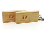 Holz-09 USB-Stick braun mit Gravurgraviert