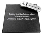 Hochwertier Chrom USB-Stick mit Logo in Magnetklappbox