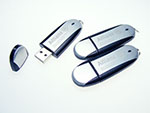 Allianz USB-Stick mit graviertem Logo auf dem Metall