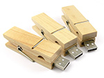 Hochwertiger Holz USB-Stick als Wäscheklammer