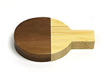 Tischtennisschläger aus Holz mit Logo