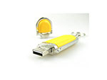 Quietschgelber Leder USB-Stick mit Chrom Elementen am Schlüsselring bedruckbar mit Logo Branding