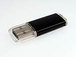 Schwarzer Metall USB-Stick mit transparentem Deckel zum bedrucken