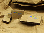 Durst Wellpappe USB-Stick mit Logo bedruckt